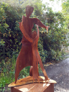 Mom - scultura in corten